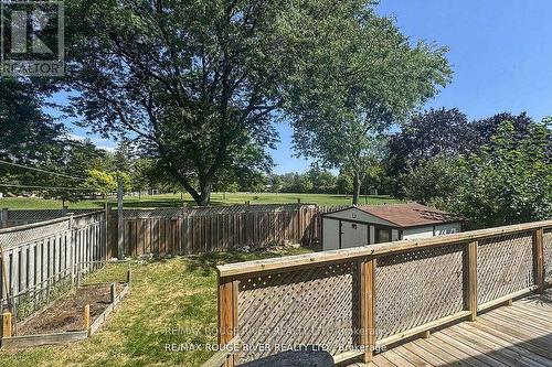 18 Darlingside Drive, Toronto, ON - Outdoor