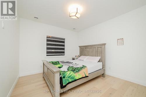 332 Christine Avenue, Lakeshore, ON - Indoor Photo Showing Bedroom