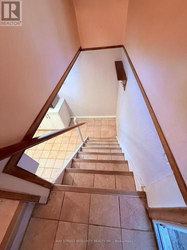 11 Southill Drive, Hamilton, ON - Indoor Photo Showing Other Room