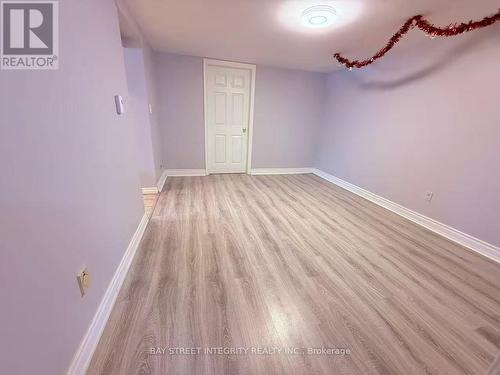 11 Southill Drive, Hamilton, ON - Indoor Photo Showing Other Room
