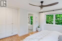 Custom built-in wardrobe - 