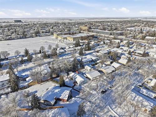 34 Mackie Bay, Winnipeg, MB 