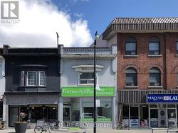 2798 DUNDAS STREET W  Toronto, ON M6P 1Y5