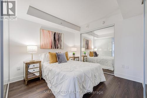 819 - 955 Bay Street, Toronto, ON - Indoor Photo Showing Bedroom