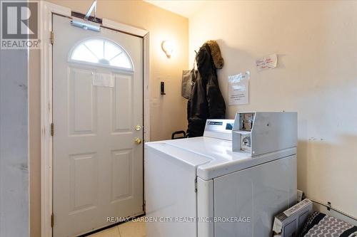 43 York Street, St. Catharines (Downtown), ON - Indoor Photo Showing Laundry Room