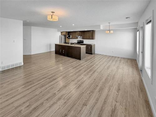 57 Cobalt Crescent, Brandon, MB - Indoor Photo Showing Kitchen