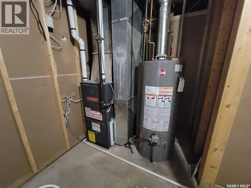 4721 Barr Crescent, Lloydminster, SK - Indoor Photo Showing Basement