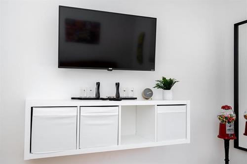 764 Henderson Hwy, Winnipeg, MB 