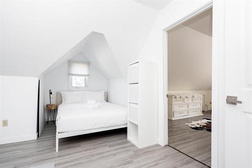 764 Henderson Hwy, Winnipeg, MB 