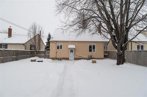 764 Henderson Hwy, Winnipeg, MB 
