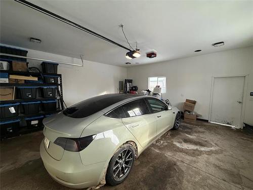 764 Henderson Hwy, Winnipeg, MB 