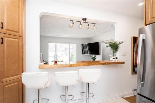 764 Henderson Hwy, Winnipeg, MB 