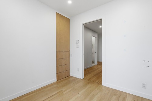 Chambre à coucher - 3811 Rue St-Dominique, Montréal (Le Plateau-Mont-Royal), QC - Indoor Photo Showing Other Room