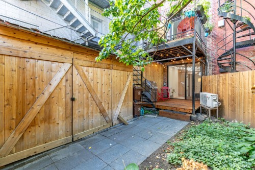 Cour - 3811 Rue St-Dominique, Montréal (Le Plateau-Mont-Royal), QC - Outdoor With Exterior