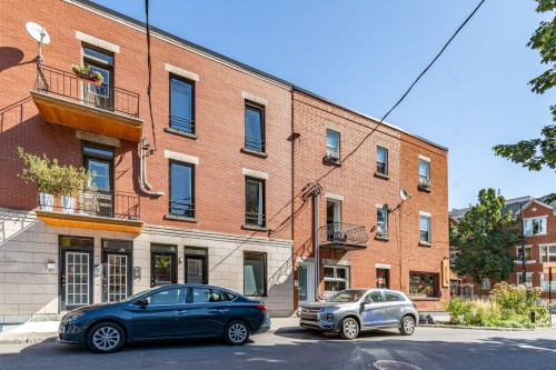Façade - 3811 Rue St-Dominique, Montréal (Le Plateau-Mont-Royal), QC - Outdoor With Balcony