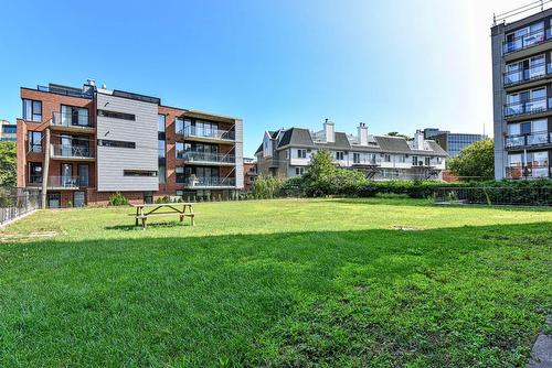 Cour - 101-6 Av. Argyle, Saint-Lambert, QC - Outdoor With Facade