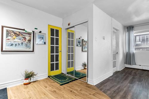 Hall d'entrée/Vestibule - 101-6 Av. Argyle, Saint-Lambert, QC - Indoor Photo Showing Other Room