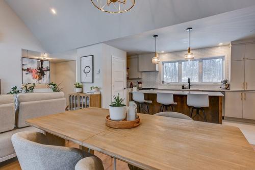 Vue d'ensemble - 63 12E Avenue, Saint-Hippolyte, QC - Indoor Photo Showing Dining Room