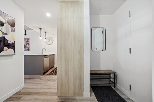 Mud Room - 616-5250 Boul. Henri-Bourassa O., Montréal (Saint-Laurent), QC - Indoor Photo Showing Other Room