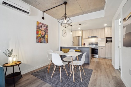 Dining Room - 616-5250 Boul. Henri-Bourassa O., Montréal (Saint-Laurent), QC - Indoor Photo Showing Dining Room