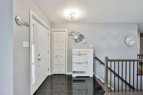 Hall d'entrée/Vestibule - 277 Rue Paré, L'Assomption, QC - Indoor Photo Showing Other Room