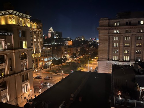 Exercise room - 807-630 Rue William, Montréal (Ville-Marie), QC - Indoor Photo Showing Gym Room