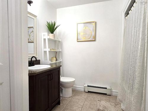 52 Viridian Drive, Dartmouth, NS 