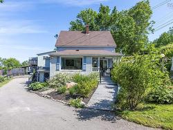 608 Granville Road  Victoria Beach, NS B0S 1A0