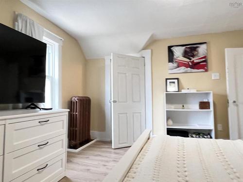 240 Forbes Street, New Glasgow, NS 