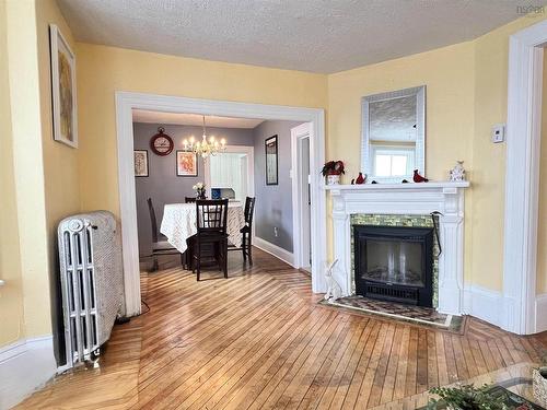 240 Forbes Street, New Glasgow, NS 