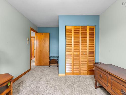 12 Amberwood Court, Halifax, NS 