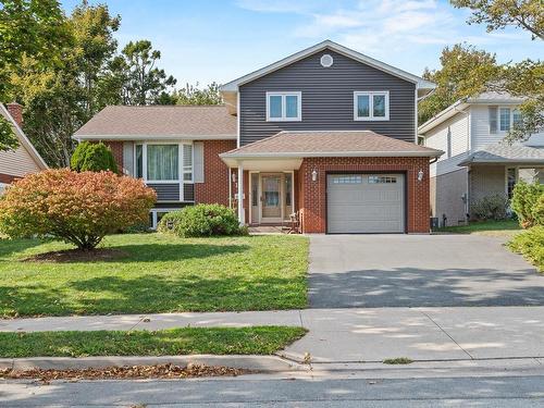 12 Amberwood Court, Halifax, NS 