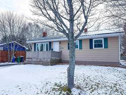 184 Southdale Avenue  Charlottetown, PE C1A 6E7