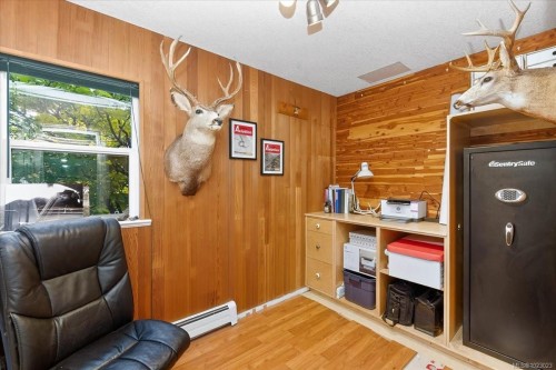 6009 River Rd, Port Alberni, BC 