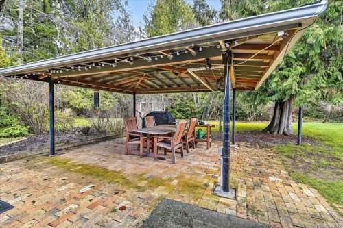 6009 River Rd, Port Alberni, BC 