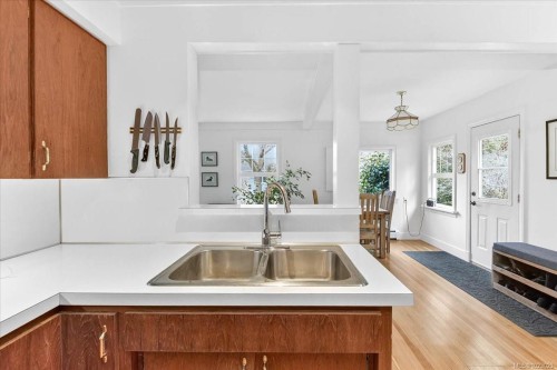 6009 River Rd, Port Alberni, BC 