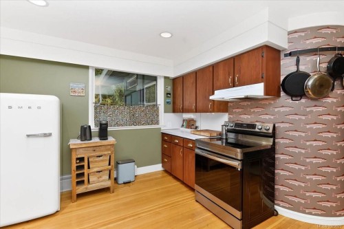 6009 River Rd, Port Alberni, BC 