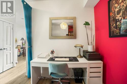 914 - 220 Burnhamthorpe Road W, Mississauga, ON - Indoor Photo Showing Other Room