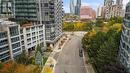 914 - 220 Burnhamthorpe Road W, Mississauga, ON  - Outdoor 