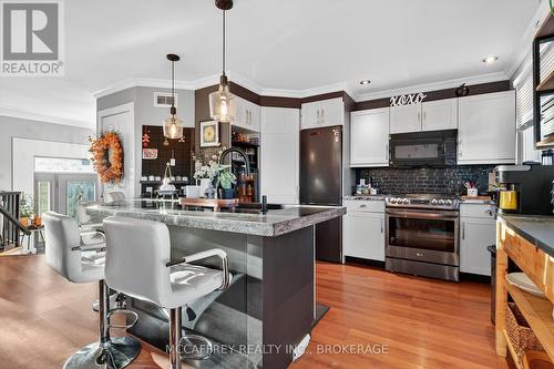 45 Huron Street, Greater Napanee (Greater Napanee), ON - Indoor Photo Showing Kitchen