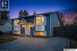 17 ANDERSON Crescent Smithville, ON L0R 2A0