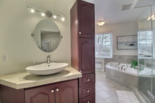 Salle de bains - 82 Rue Goudreau, Magog, QC - Indoor Photo Showing Bathroom