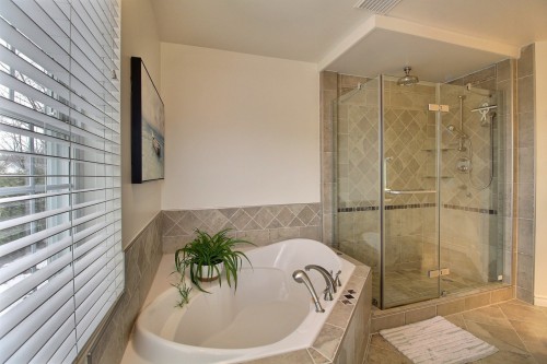 Salle de bains - 82 Rue Goudreau, Magog, QC - Indoor Photo Showing Bathroom