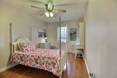 Chambre à coucher - 82 Rue Goudreau, Magog, QC - Indoor Photo Showing Bedroom