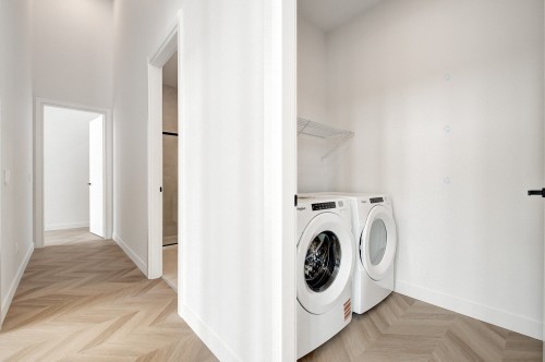 Salle de lavage - Ph2006-1245 Rue Sherbrooke O., Montréal (Ville-Marie), QC - Indoor Photo Showing Laundry Room