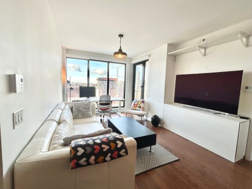 Living Room - 1505-738 Rue St-Paul O., Montréal (Ville-Marie), QC - Indoor Photo Showing Living Room