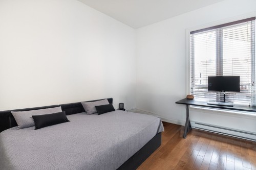 Master Bedroom - 405-1000 Rue Lapierre, Montréal (Lasalle), QC - Indoor Photo Showing Bedroom