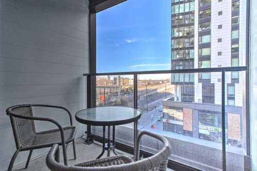 Balcon - 509-101 Rue Peel, Montréal (Le Sud-Ouest), QC -  With Exterior