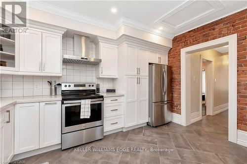 232 Bay Street N, Hamilton, ON - Indoor Photo Showing Kitchen With Stainless Steel Kitchen