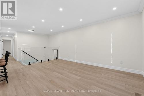 646 Cumberland Avenue, Burlington, ON - Indoor Photo Showing Other Room